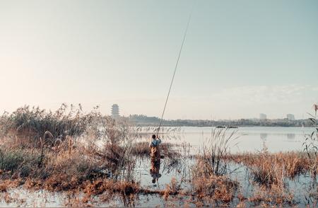 钓鱼成功秘诀：揭秘最不可忽视的关键因素