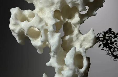 太湖石玉化白，尺寸44x22x14